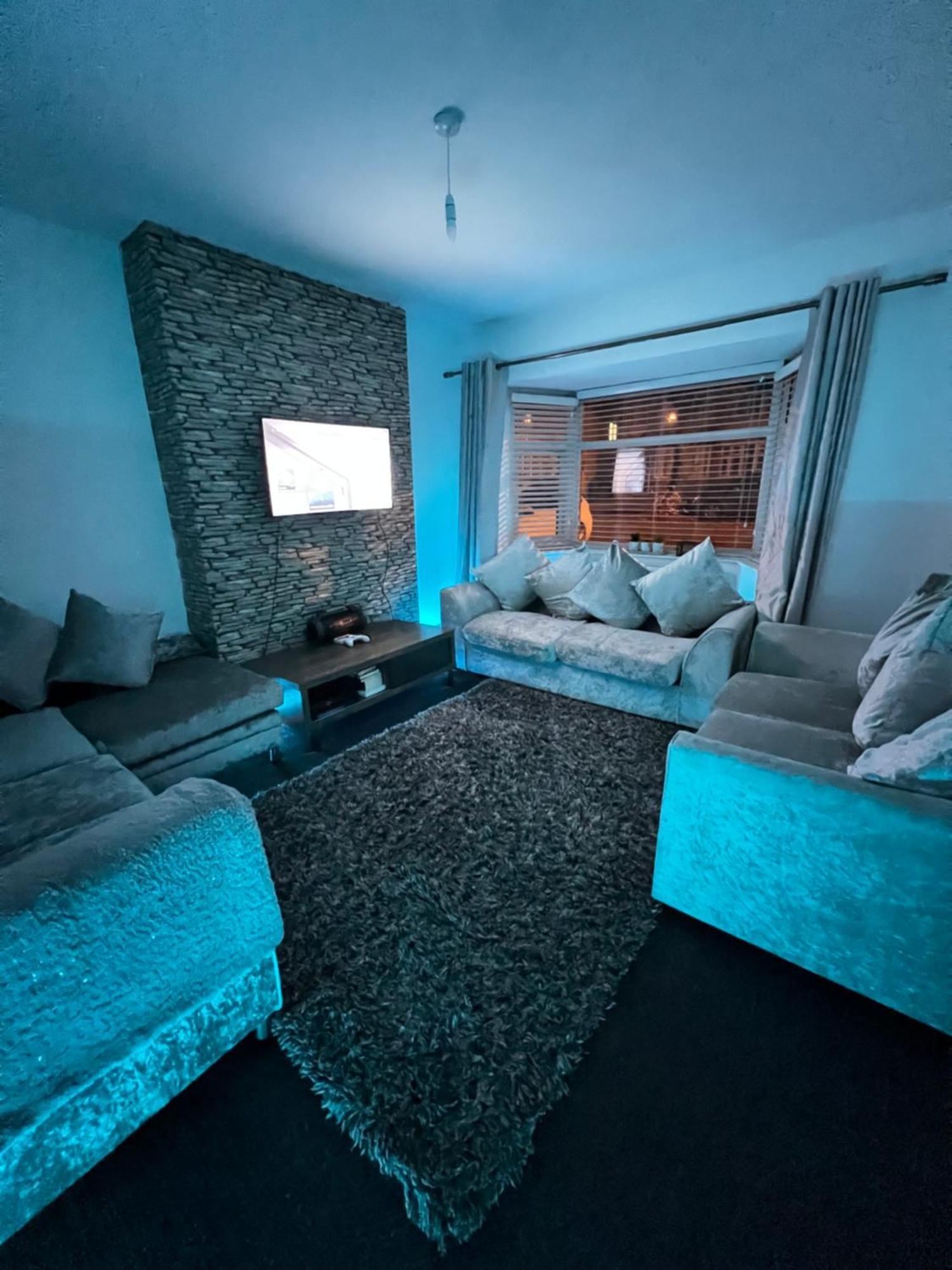 Luxproperties Birmingham Bagian luar foto